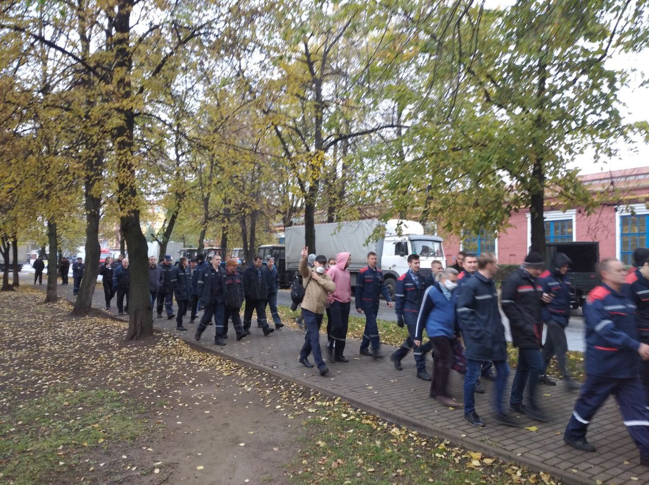 На прадпрыемствах Мінска і Гродна спрабуюць страйкаваць
