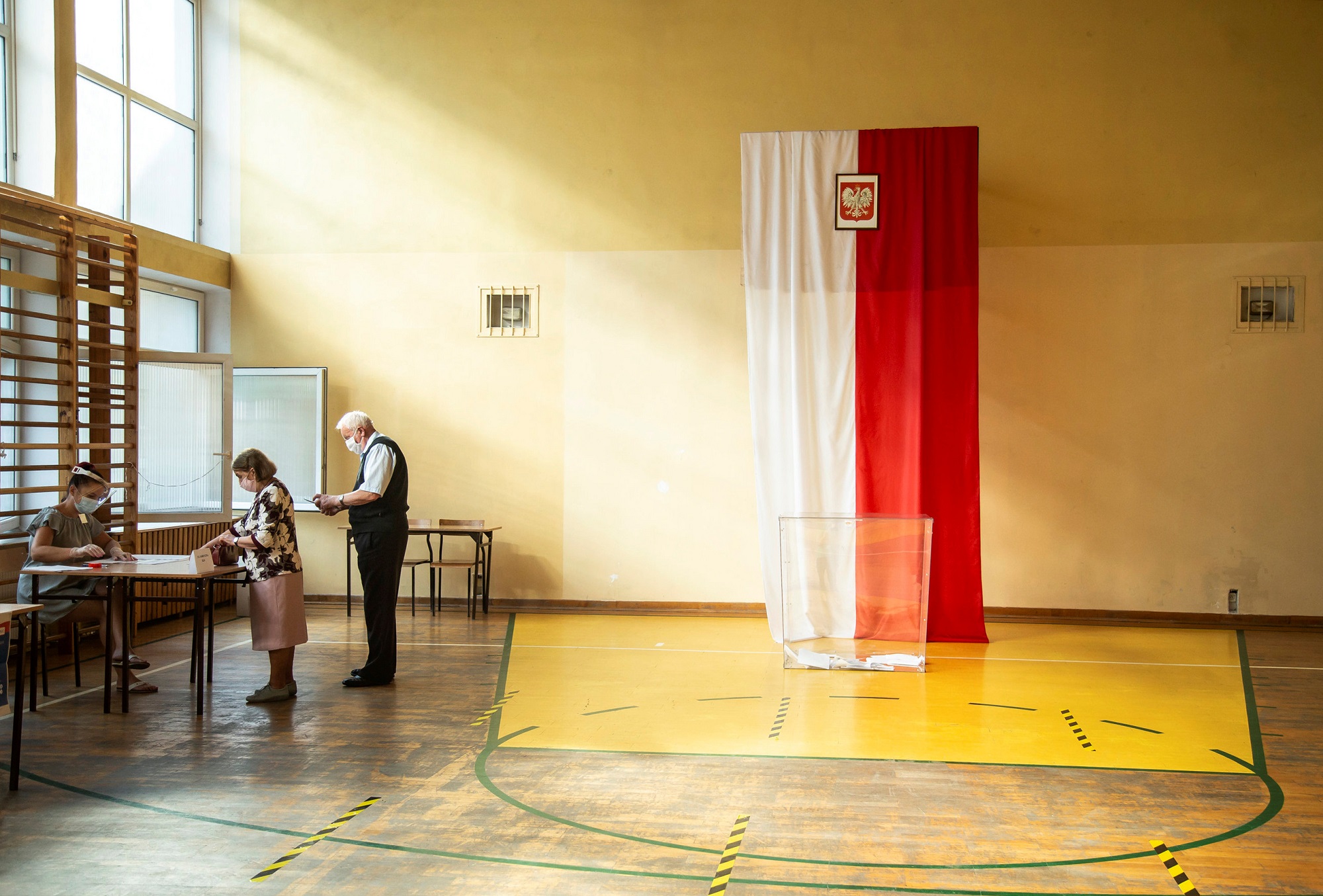 В Польше проходят президентские выборы