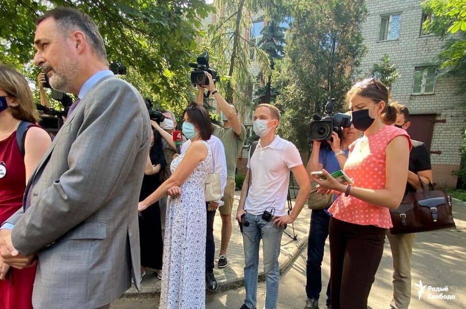 У Гомелі пачаўся суд над Ціханоўскім, Лосікам, Статкевічам