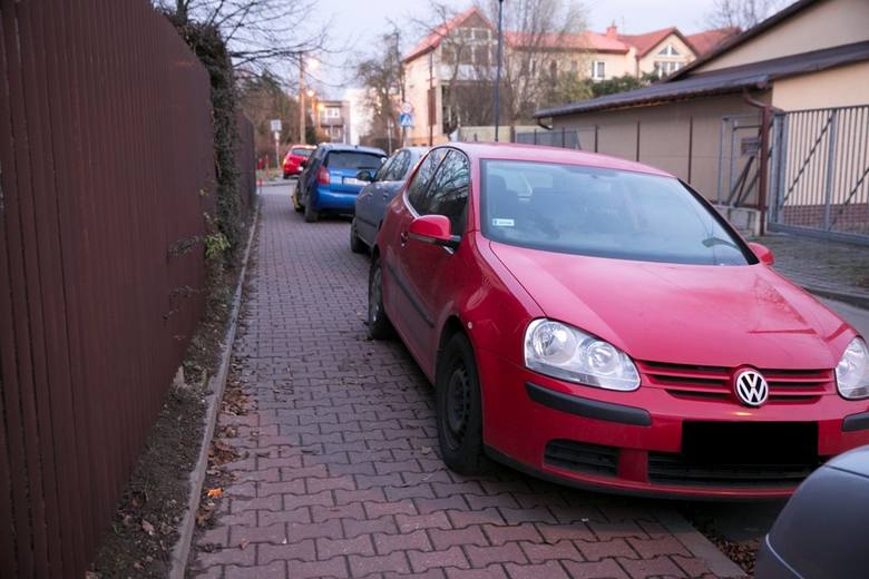 У Кракаве "арыштавалі" аўтамабіль прэзідэнта за няправільную паркоўку (фота)