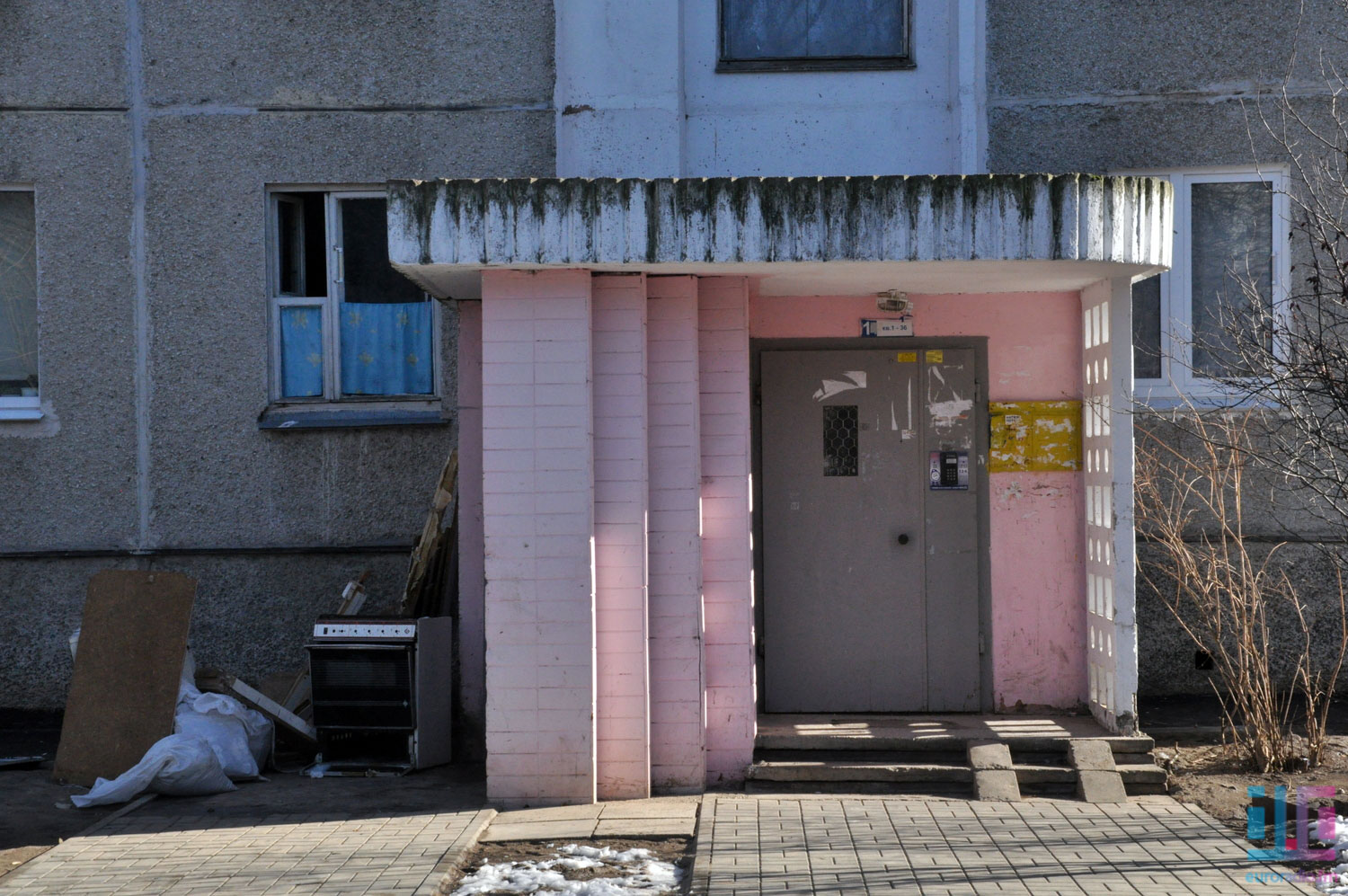 Пенсіянеры пра новыя жыроўкі: Ці будзем эканоміць? Разам у адным тазіку мыцца?