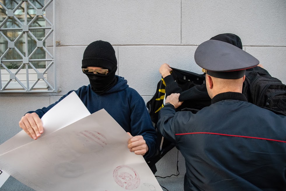 Анархісты правялі ў Мінску каля пасольства Турцыі акцыю ў падтрымку курдаў