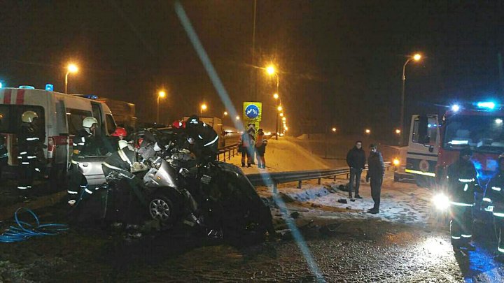 Кіроўца Audi, якая разбілася на МКАД, памёр у бальніцы