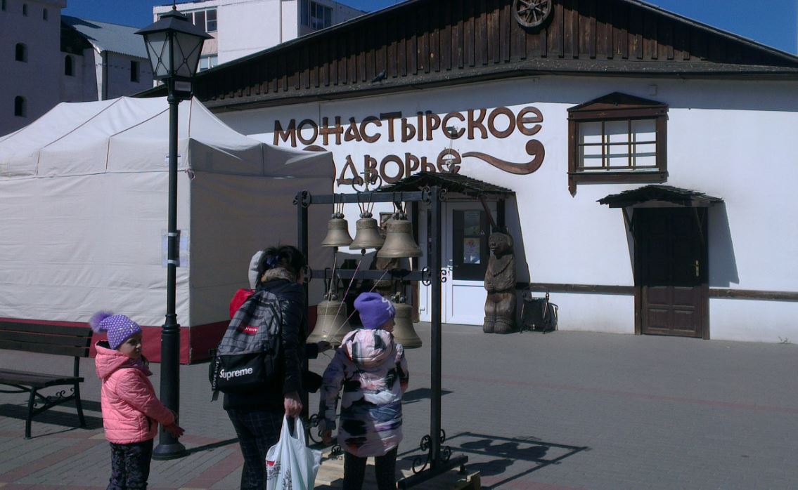 "Через чашу святую не передаётся": COVID-19 в Свято-Елисаветинском монастыре