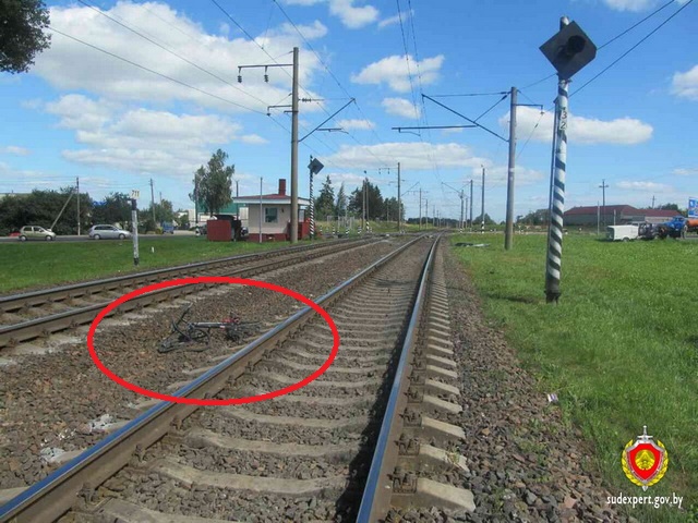 У Смалявіцкім раёне хуткасны Stadler насмерць збіў 14-гадовага раварыста