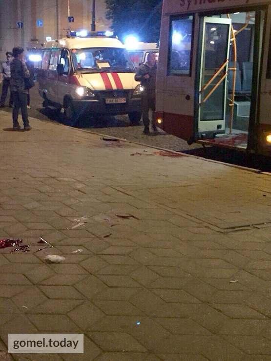 У Гомелі судзяць хулігана, які ў тралейбусе парэзаў нажом трох міліцыянераў
