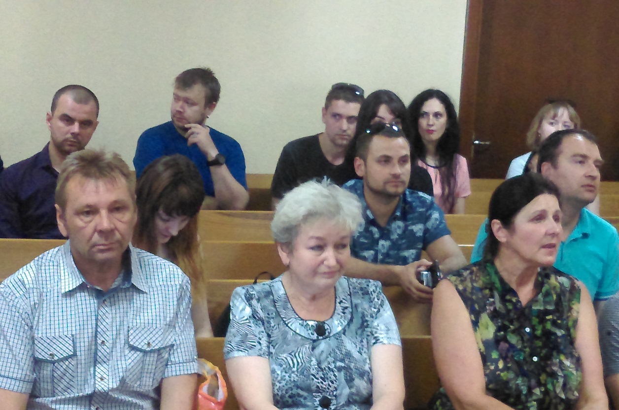 У Мінску судзяць мужчыну, у якога ў навагоднюю ноч страляў міліцыянт