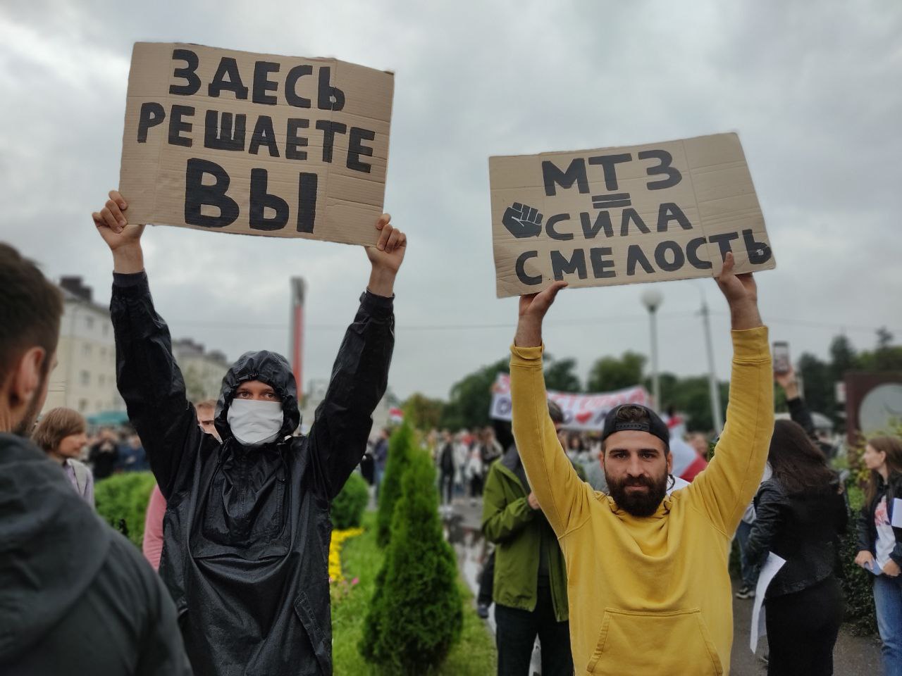 В провластном — бонусы, в независимом — защита: зачем рабочим нужен профсоюз