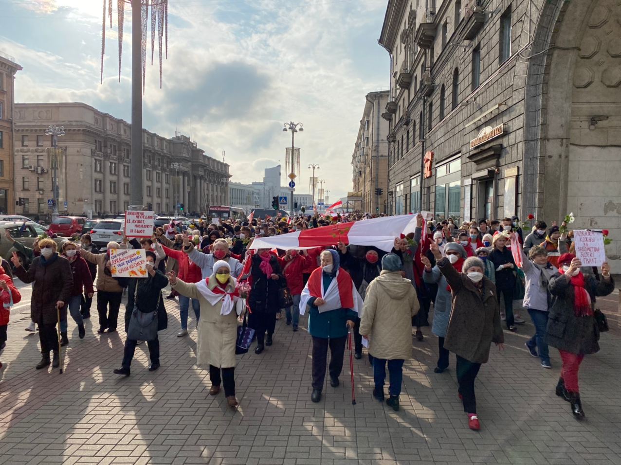 У Мінску да Маршу пенсіянераў далучыліся студэнты