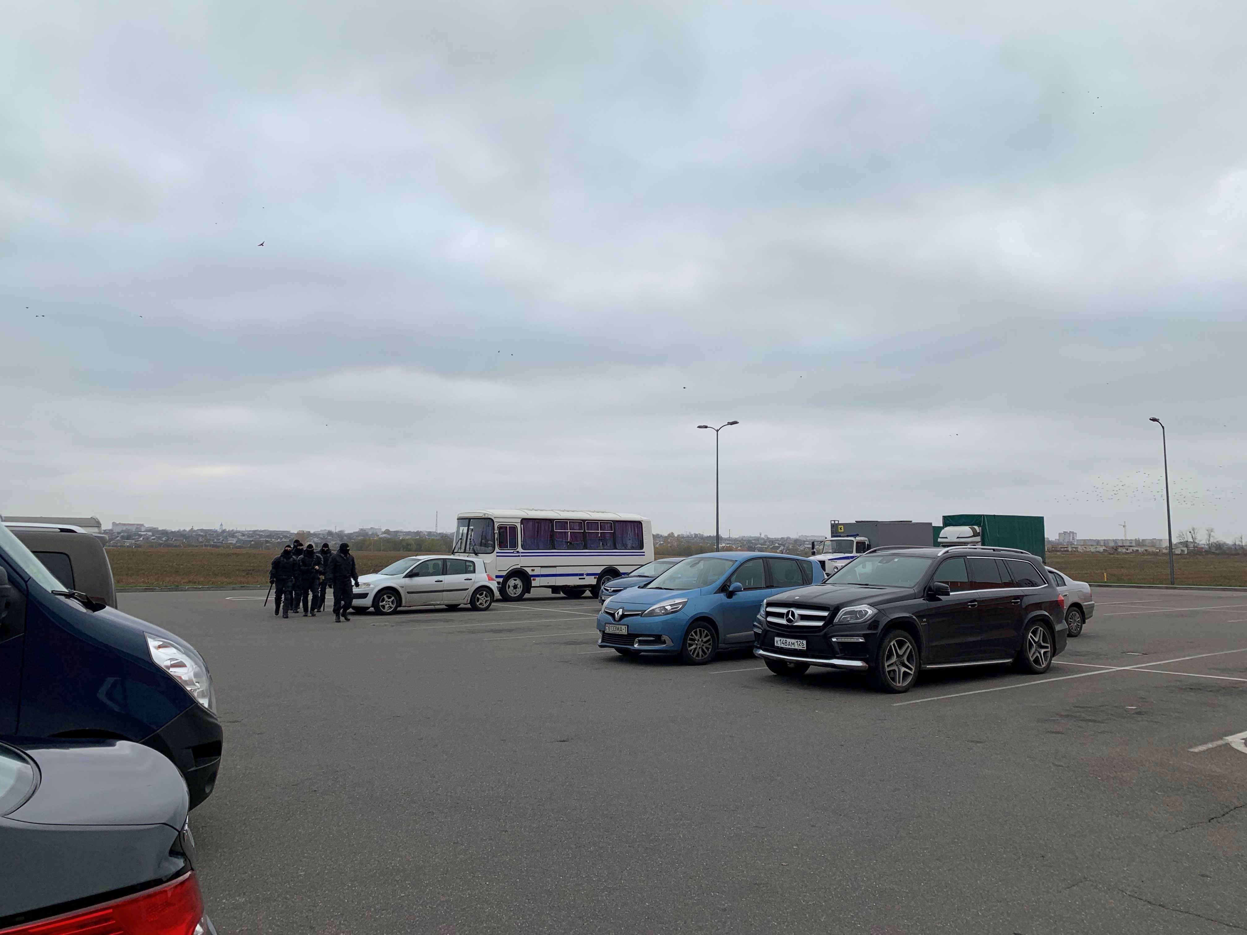 Милиции больше, чем протестующих, и все друг друга знают: митинги в Барановичах