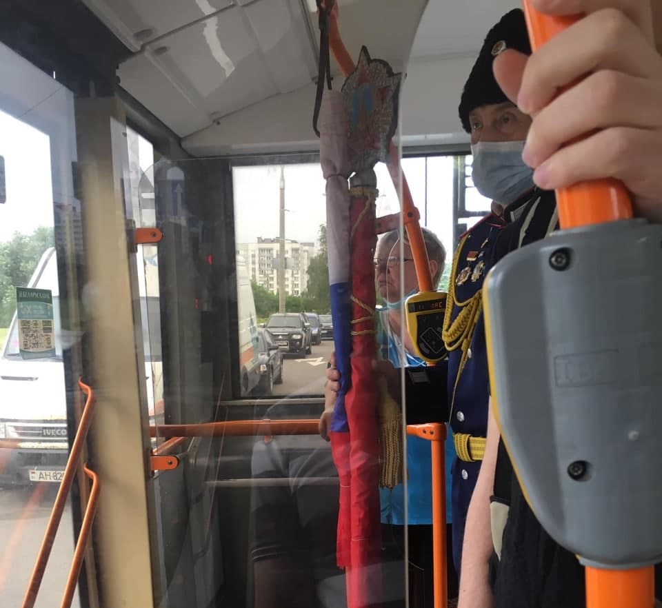 У мінскім аўтобусе заўважылі незвычайных "ветэранаў"