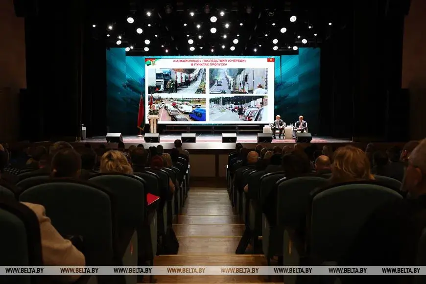 Хрэнін чакае атаку з тэрыторыі Польшчы, Літвы, Латвіі і Украіны