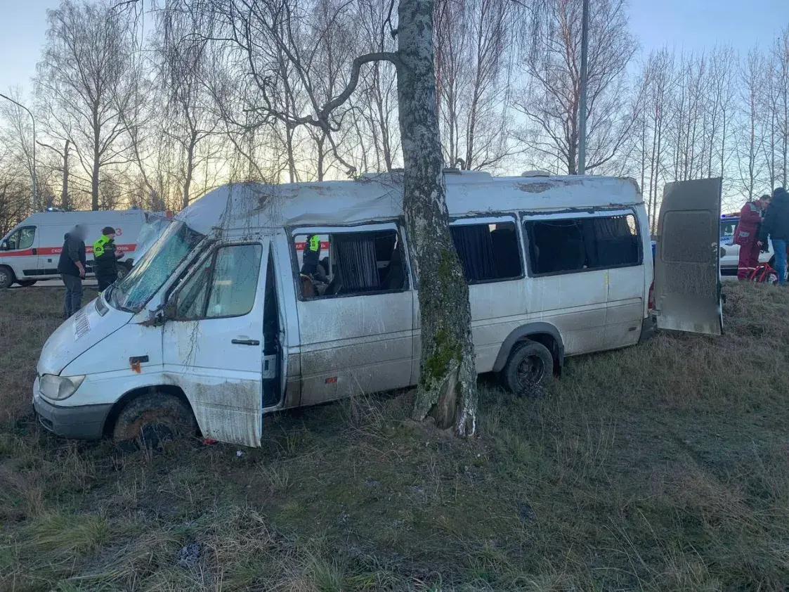 Пасля аварыі з маршруткай пад Мінскам пакаралі работніка камунальнай службы