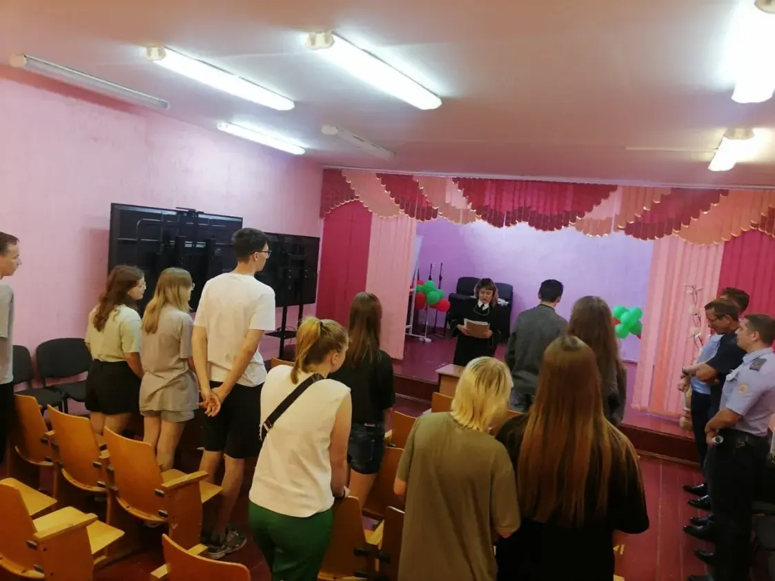 У Кармянскім раёне школьніка судзілі ў школе