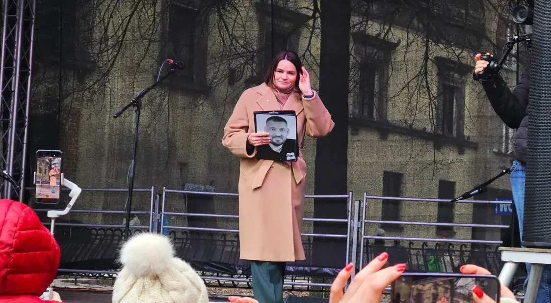 Як у Варшаве прайшоў марш “Не мой выбар” — фотарэпартаж
