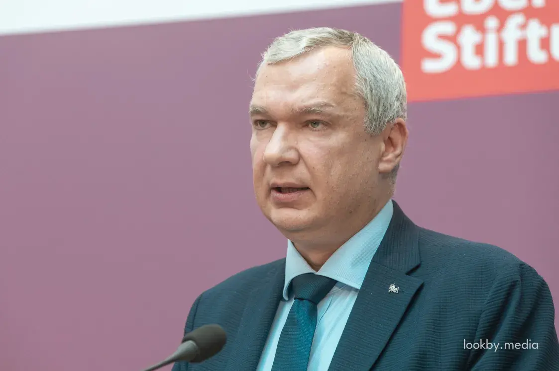 Беларусь ХХІ: Палітычныя прадзюсарскія цэнтры. Піша Севярын Квяткоўскі