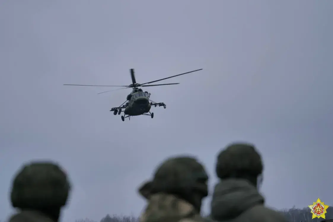 Пад Брэстам вайскоўцы адпрацоўвалі дэсантаванне з верталёта