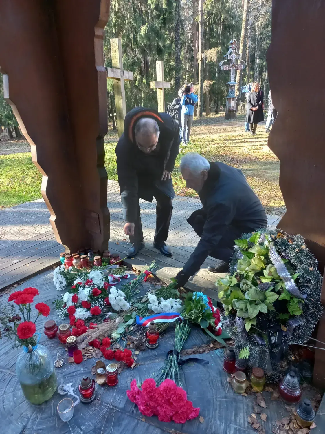 Дыпламаты ЕС, Вялікабрытаніі і Швейцарыі наведалі Курапаты