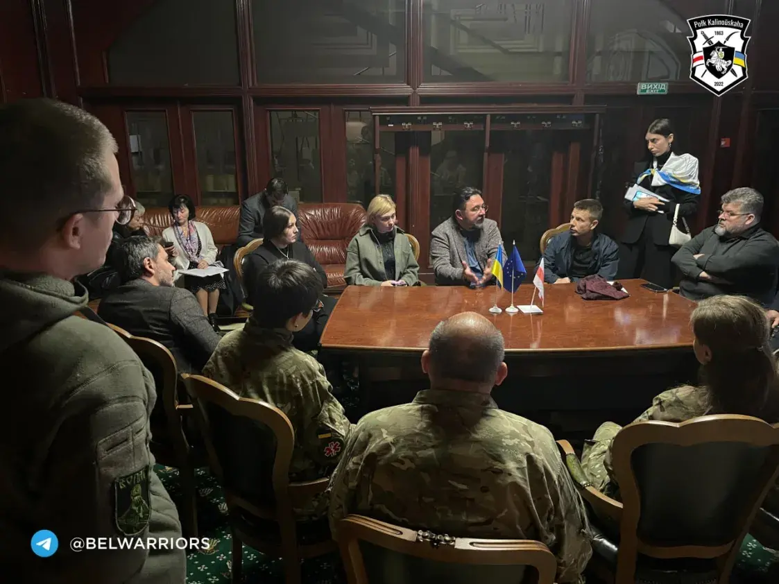 Прадстаўнікі палка Каліноўскага сустрэліся з дэпутатамі Вярхоўнай Рады Украіны
