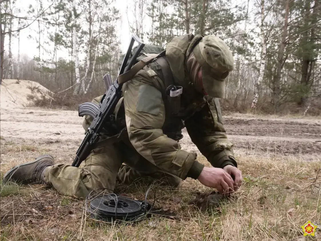 Брэсцкія дэсантнікі адпрацоўвалі баявыя дзеянні ў населеных пунктах