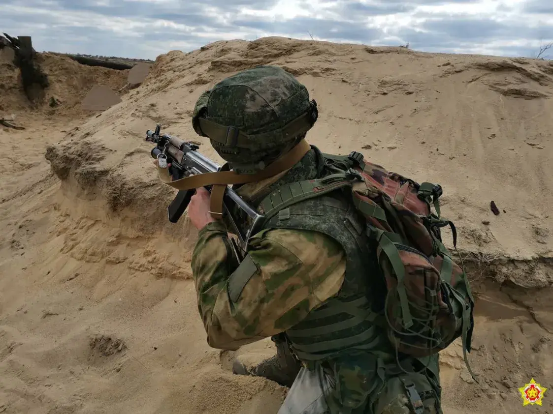 Брэсцкія дэсантнікі адпрацоўвалі баявыя дзеянні ў населеных пунктах