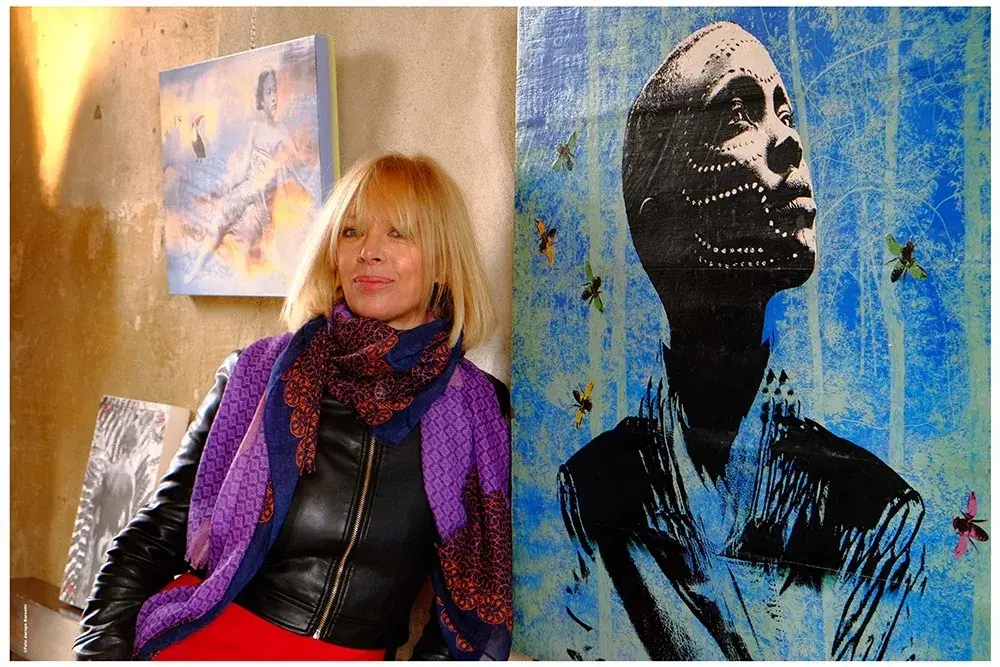 Кто она — загадочная “француженка” на фото с Талаем?