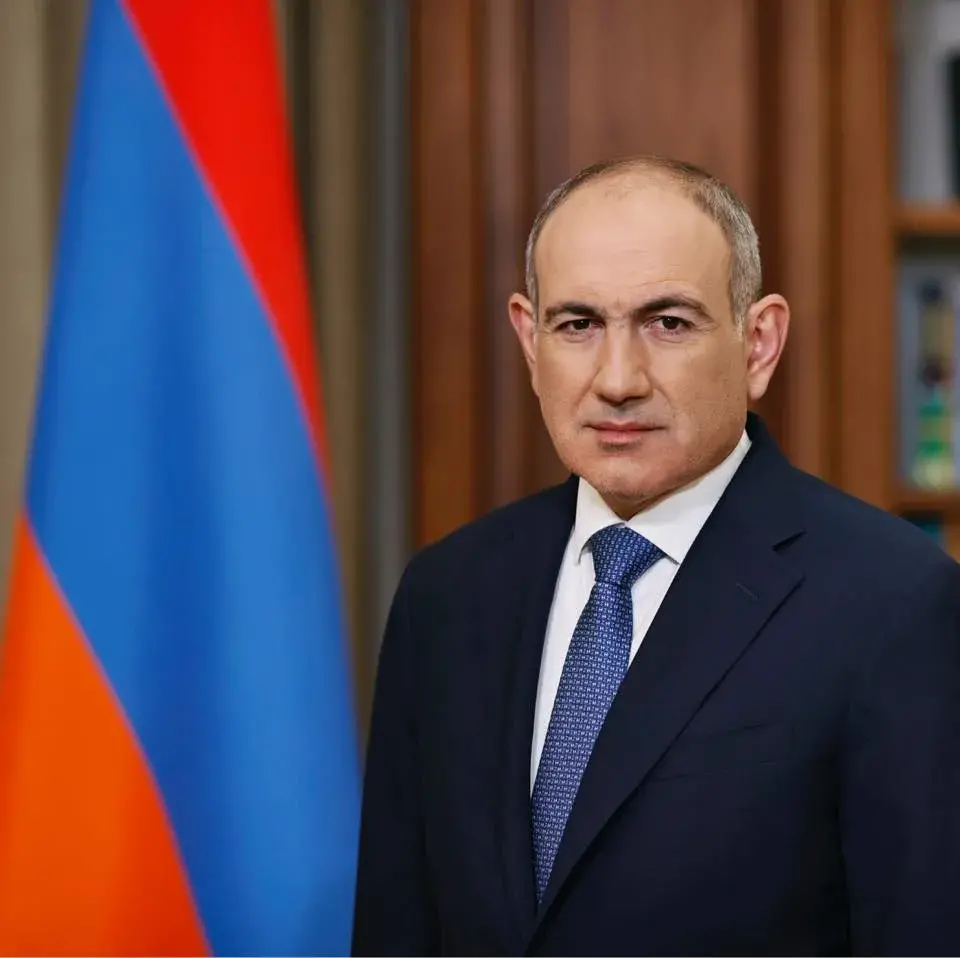 Лукашэнка паляцеў у РФ на саміт СНД, Пашынян — не, а Аліеў вяртаецца