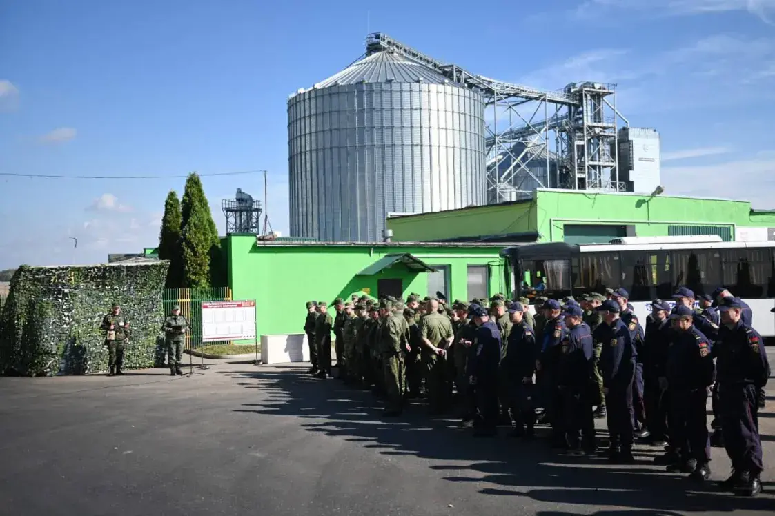У Камянецкім раёне на мясцовым прадпрыемстве стварылі ўзброены атрад
