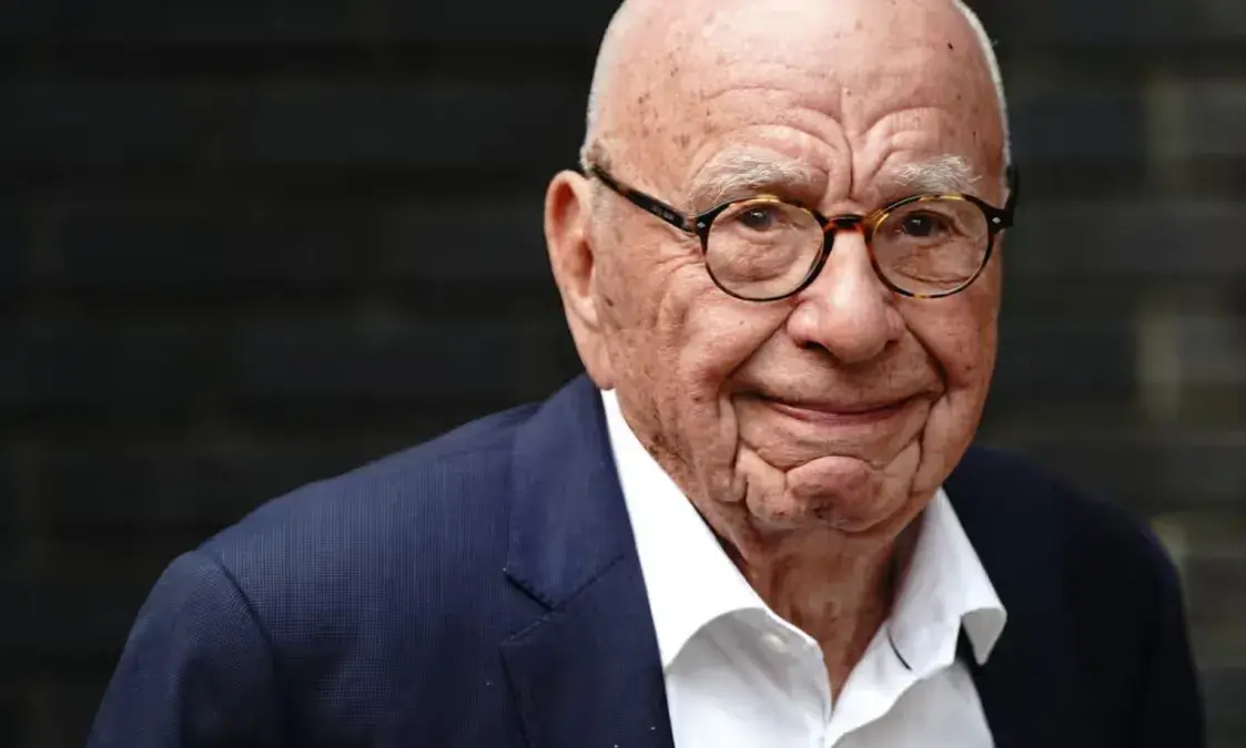 Американский солдат прячется в КНДР, а 90-летний богач снова влюбился — #ИхНравы