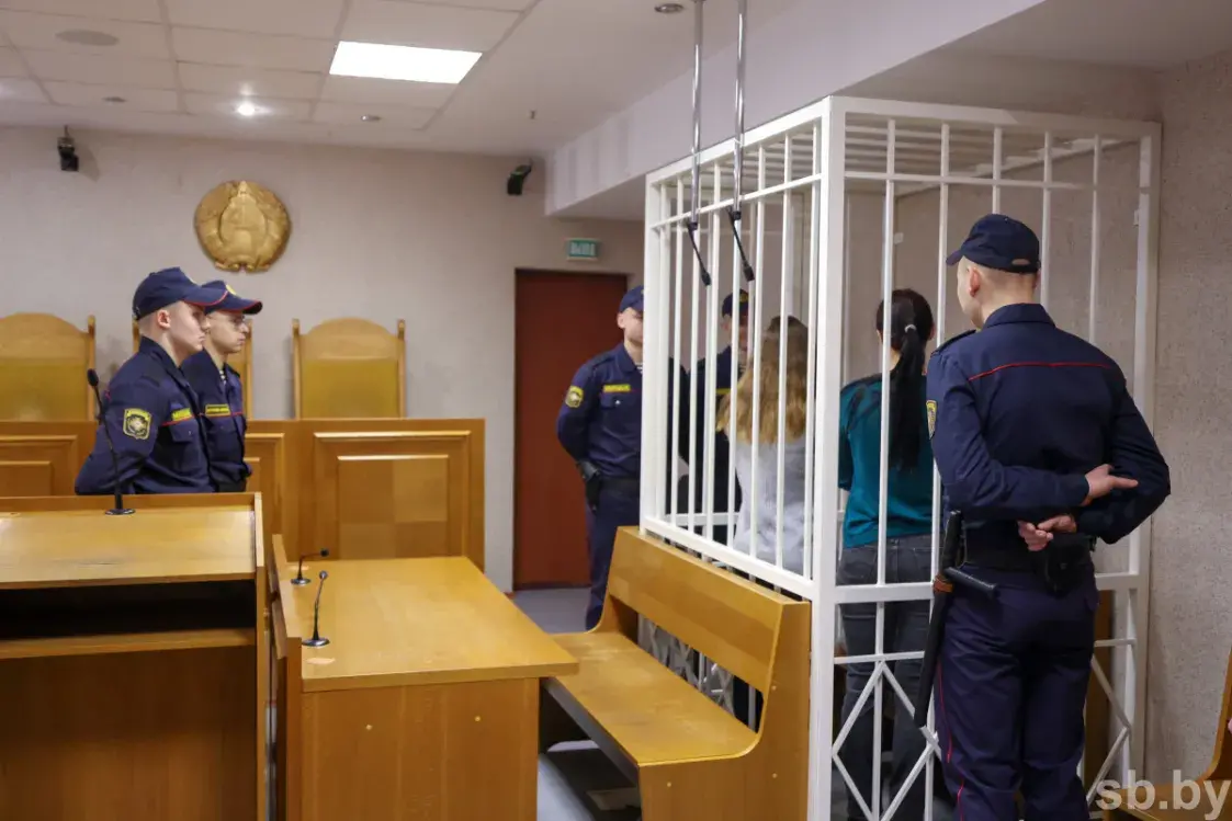 У Мінску палітзняволеных маці і дачку асудзілі на 7 і 6,5 гадоў зняволення