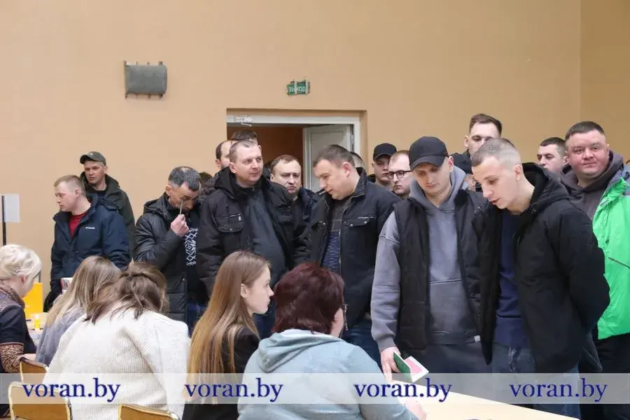 Як у Беларусі каля мяжы з Літвой пачаліся вучэнні тэрабароны
