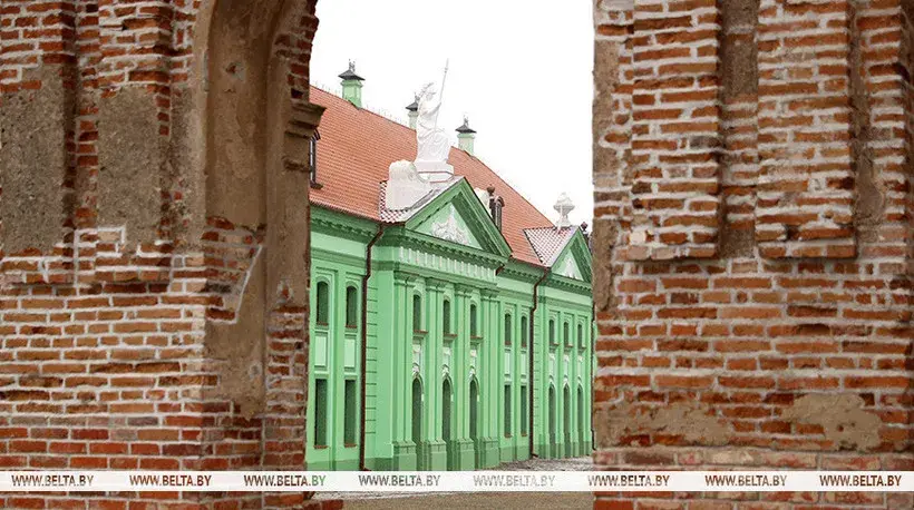 Пяць найгоршых рэстаўрацый гістарычных аб’ектаў Беларусі — каментуе эксперт