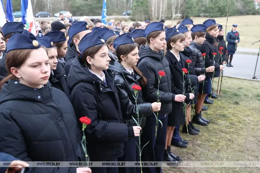 У Пінскім раёне адкрылі шыльду пракурору-"пакутніку" — забілі ўдзельнікі УПА