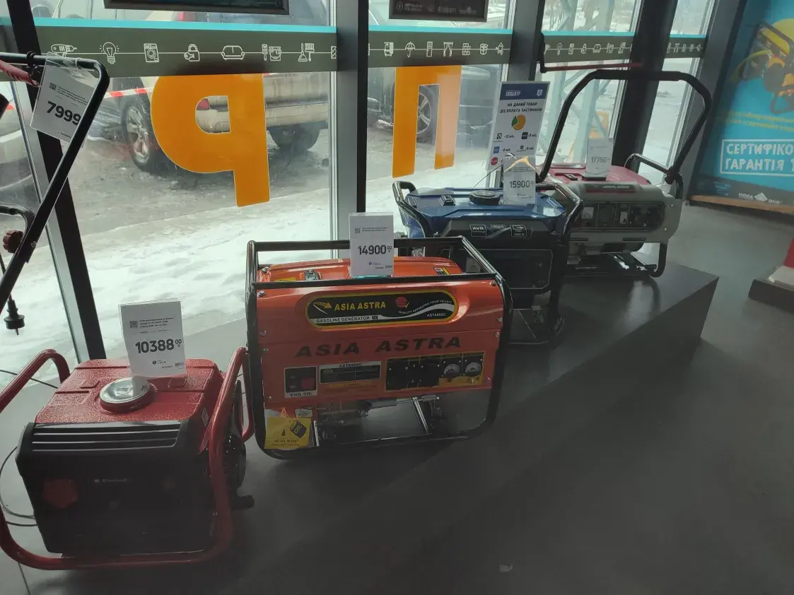 “Мы замерзаем, как в 40-х, просто медленнее”: как Киев выживает в блэкаут