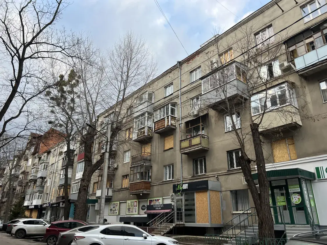 “Мы не збіраемся пакідаць горад”. Як Харкаў перастае быць рускамоўным