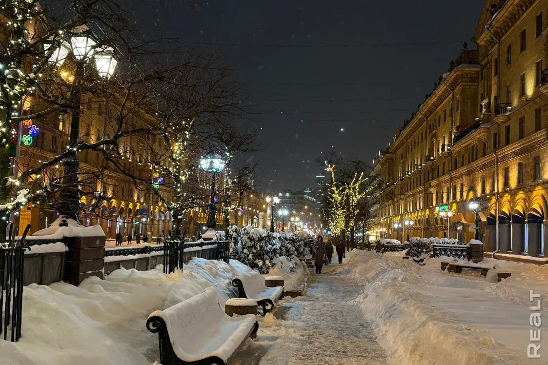 Давно такого не было: заснеженный Минск. (Почти)сказочный фотофакт