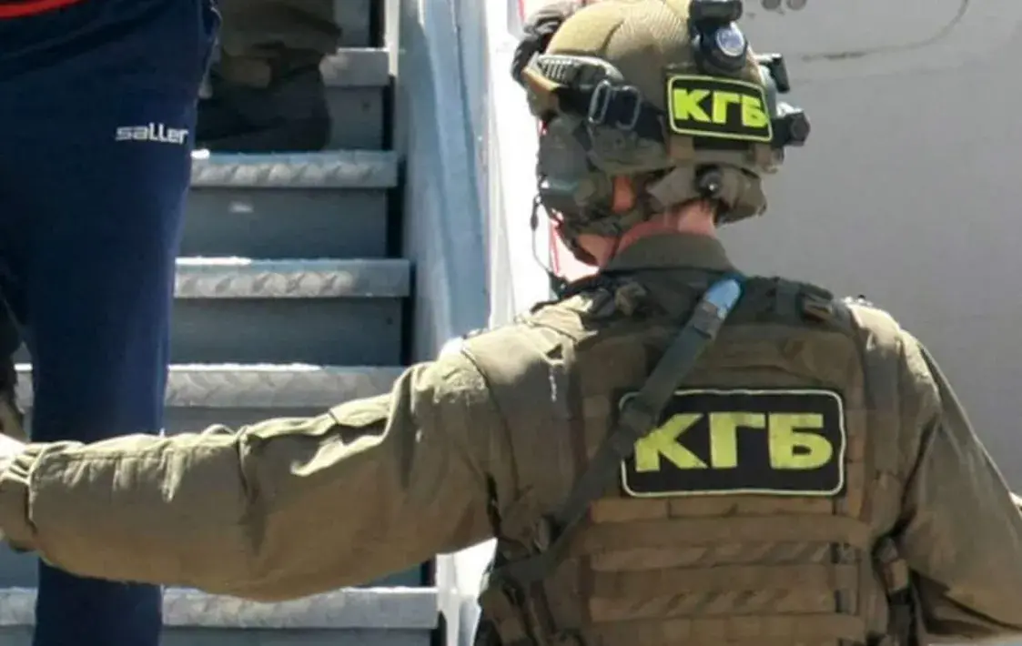 “Каго на размову, каму адразу суткі”. КДБ узяўся за антыкрызісных менеджераў