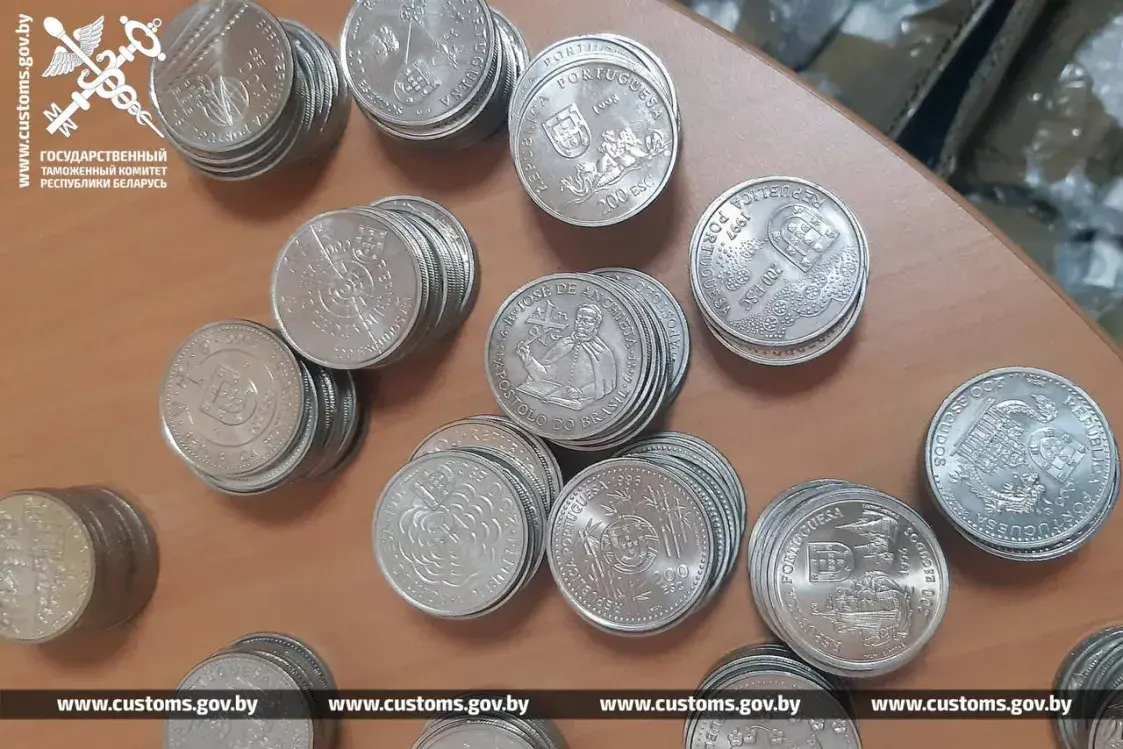 Беларус вёз кантрабандай больш за 65 тысяч манет