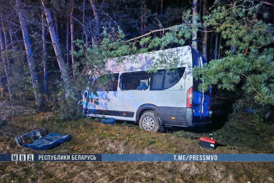 Восем чалавек былі шпіталізаваныя пасля аварыі пад Вілейкай