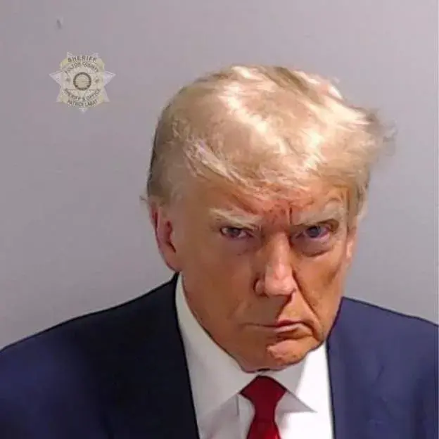 Трамп усё адмаўляе, а за каментары ўжо забіваюць — #ІхНоравы