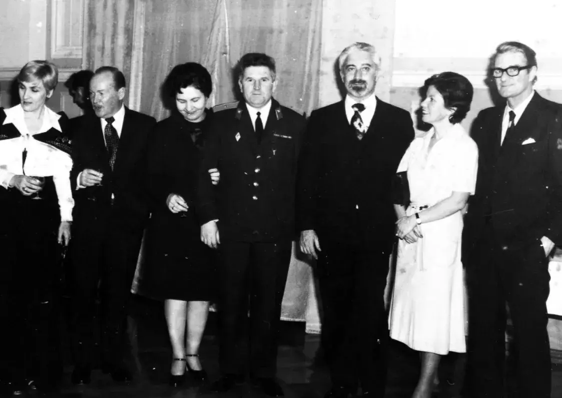 “Захоўваем гэты артэфакт”: як беларуса запрасілі на парад з удзелам каралевы