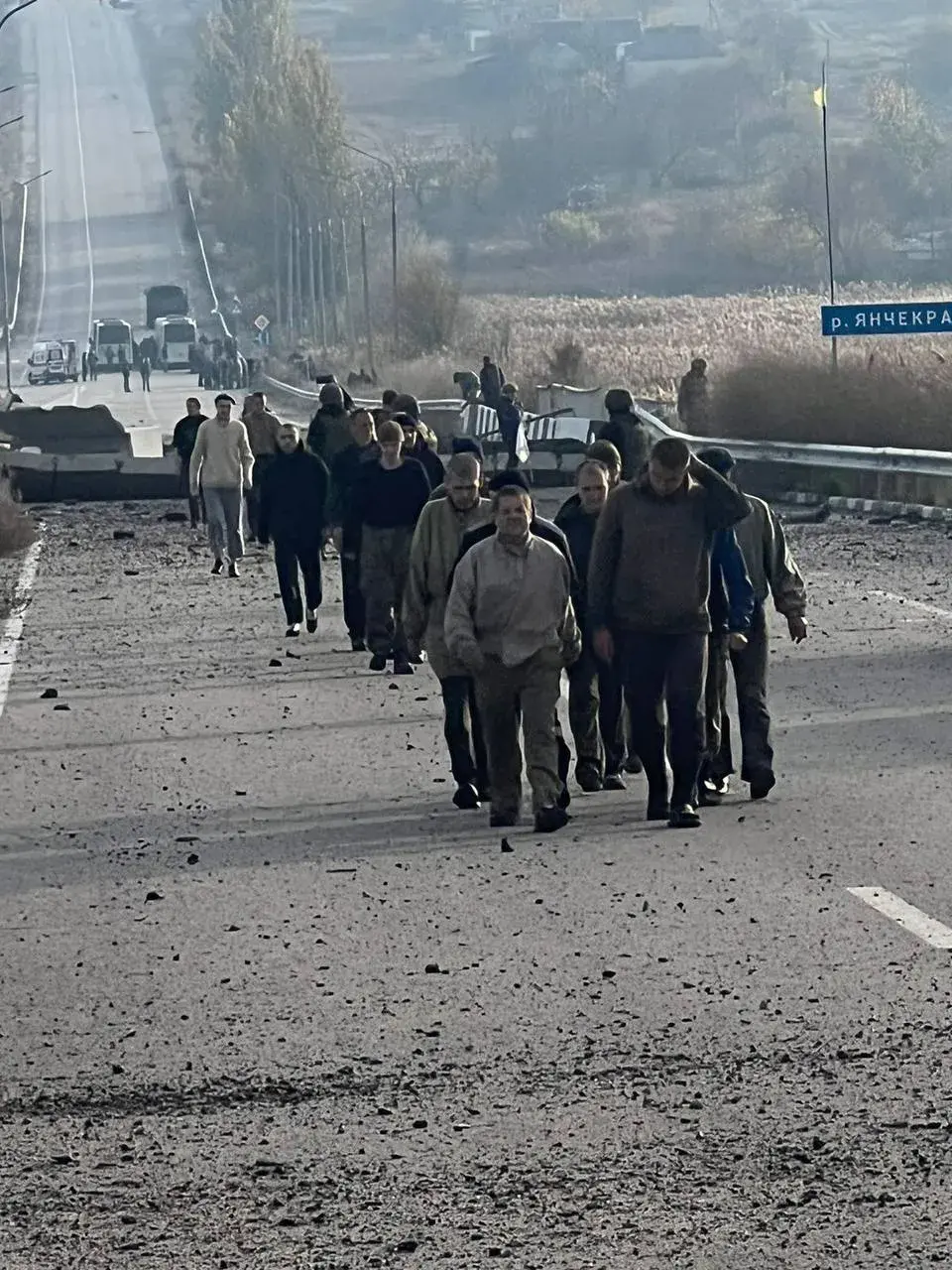 Украина и Россия обменялись пленными. Стороны передали по 107 военнослужащих