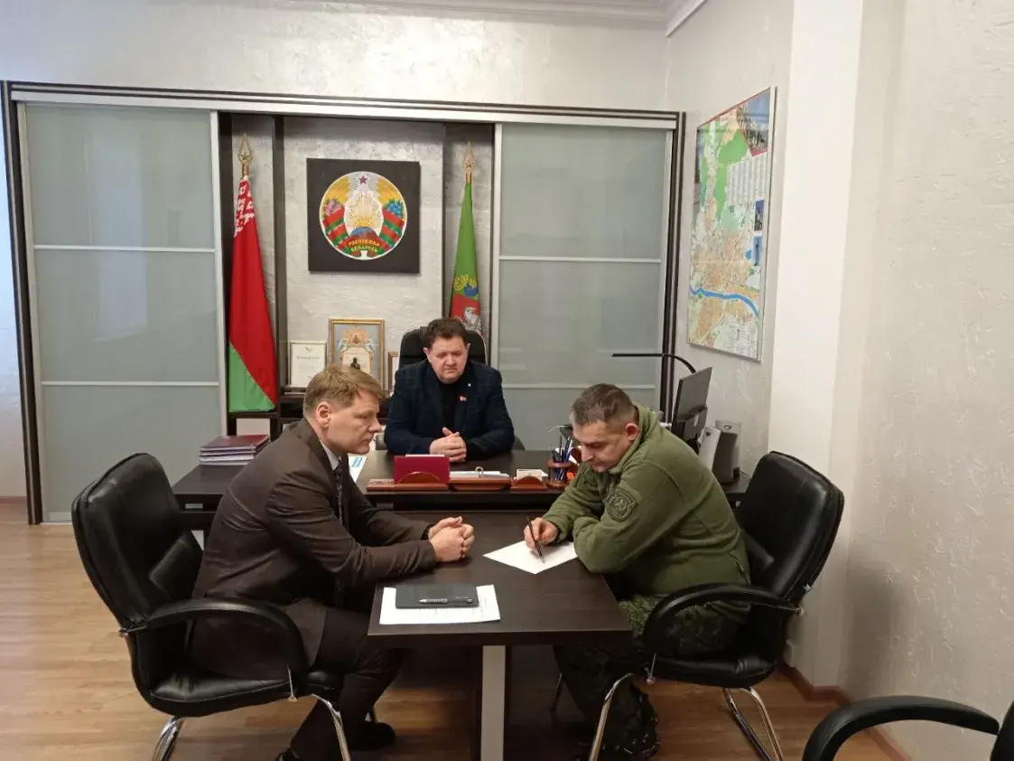 У Полацкім раёне знайшлі самалёт са зброяй