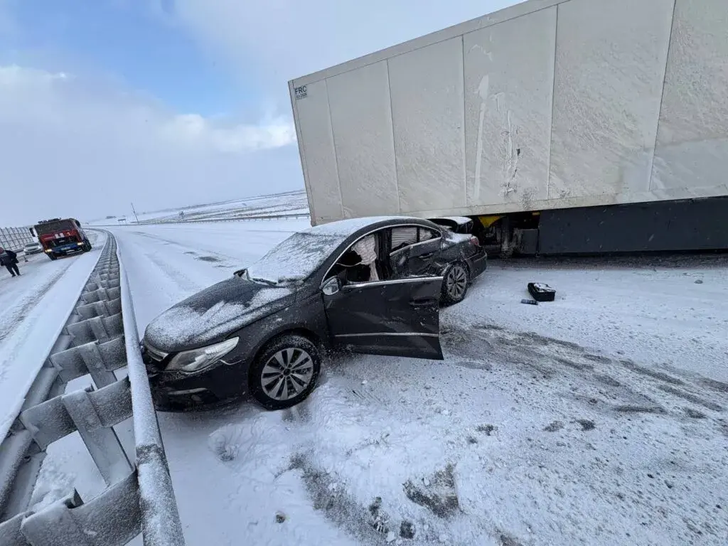 У аварыі пад Смалявічамі сутыкнуліся сем аўто і аўтобус 
