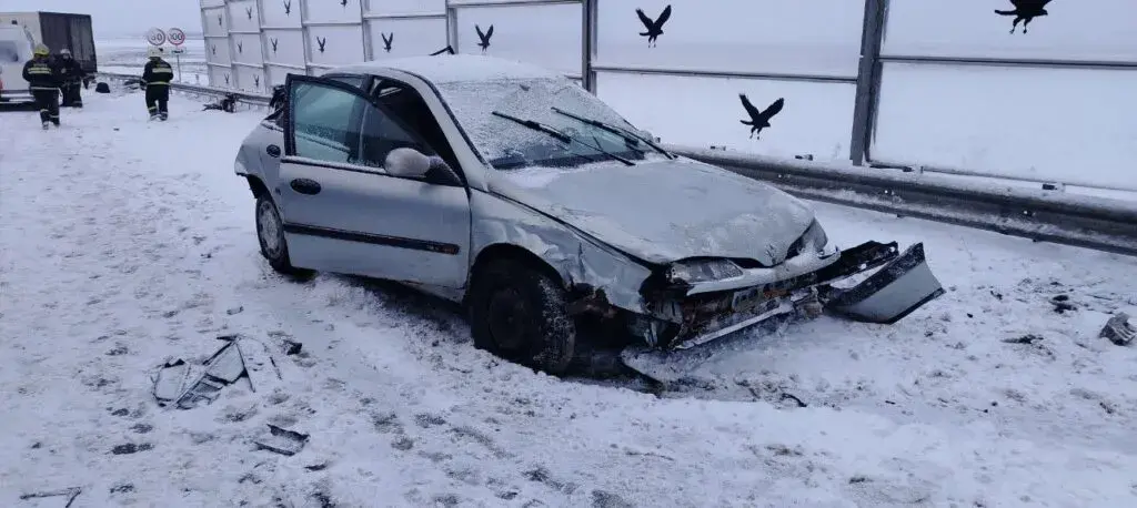 У аварыі пад Смалявічамі сутыкнуліся сем аўто і аўтобус 