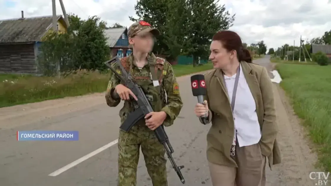На мяжы з Украінай дзейнічае "дзіцячы памежны атрад"