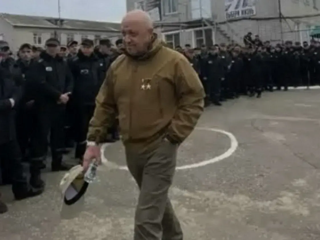 Обстрел Краматорска, одна из ракет попала в многоэтажку — 344-е утро войны 