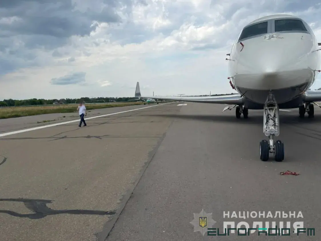 Самалёт і верталёт Медведчука перадалі Узброеным сілам Украіны