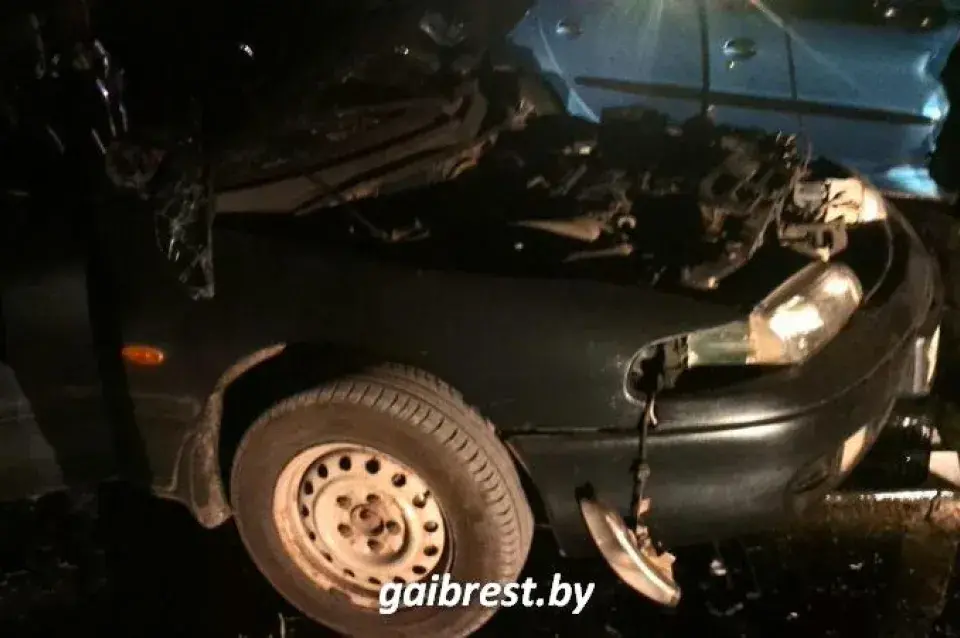 У Баранавіцкім раёне ў аўтааварыі загінулі маці і дачка