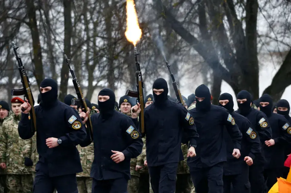 Як у Мінску спецназ праводзіў зіму 